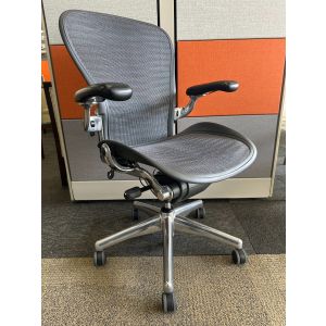 Herman Miller Aeron 'C' Work Chair (Tuxedo) 3 Tab