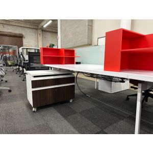 Knoll Antenna Benching Workstation (White)