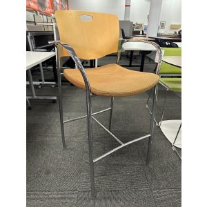 Stylex Welcome Stool (Maple/Chrome)