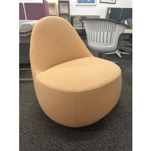 Bernhardt Mitt Lounge Chair (Peach)