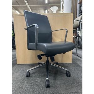 Keilhuaer Vanilla Mid Back Conference Chair (Grey/Chrome)